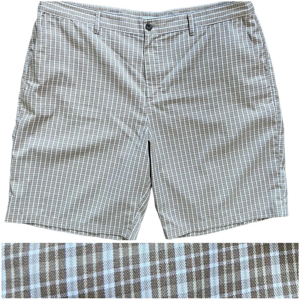 Adidas Light Brown Tan White Plaid Athletic Casual 12" Shorts Men's size 42